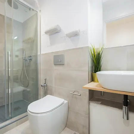 Visit_genova Apartman *